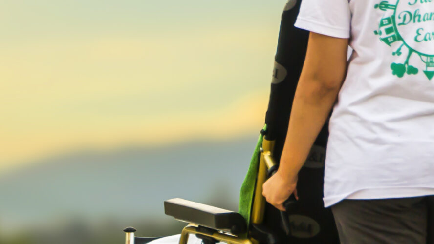 Cuidado com o Cuidador: desgaste bio-emocional